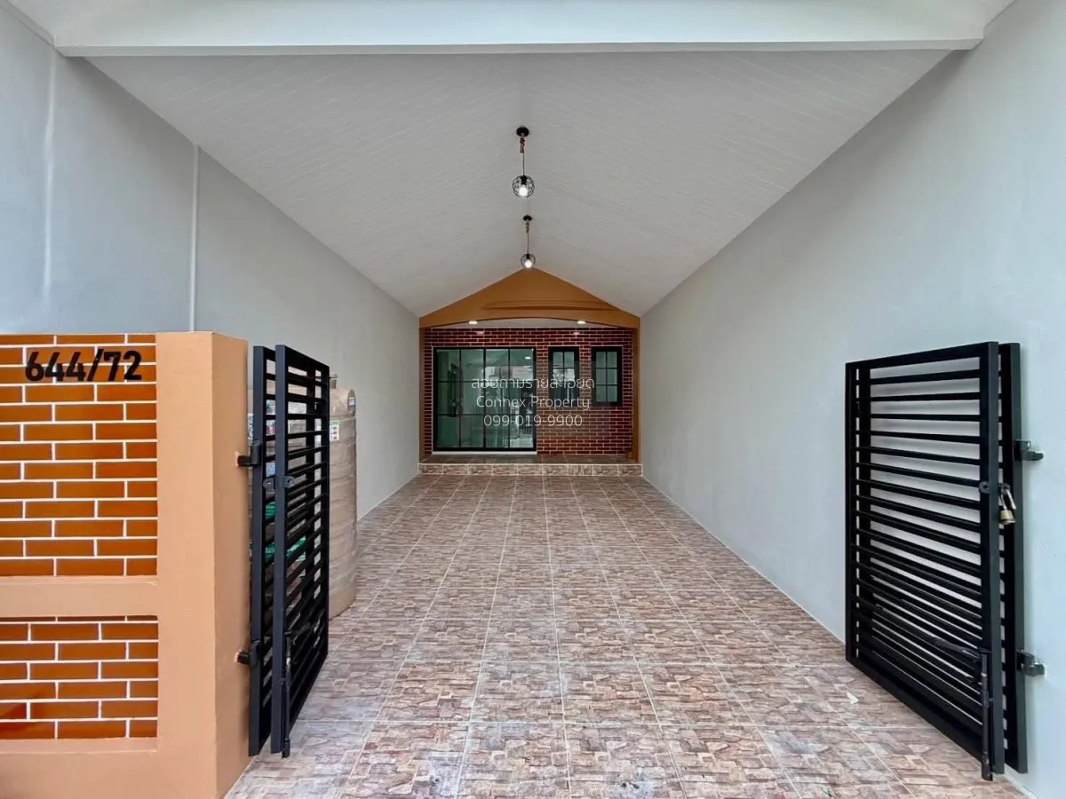 For Sale Townhouse/Townhome  , Nawakarn Sereethai , newly renovat 2