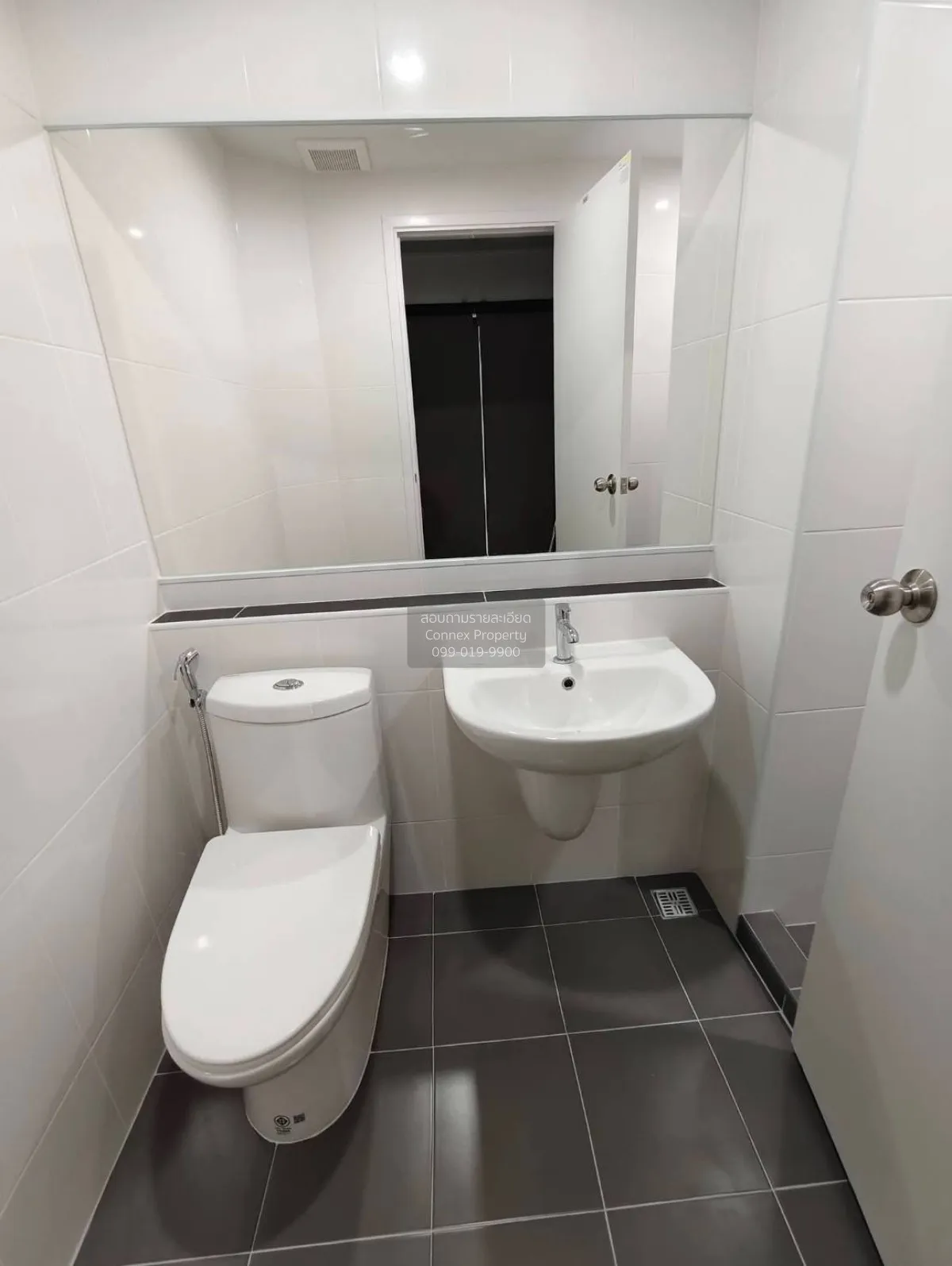 เช่าคอนโด  ไฮ ไรส์ รัชโยธิน สเตชั่น ลาดยาว เขต จตุจักร กรุงเทพ CX