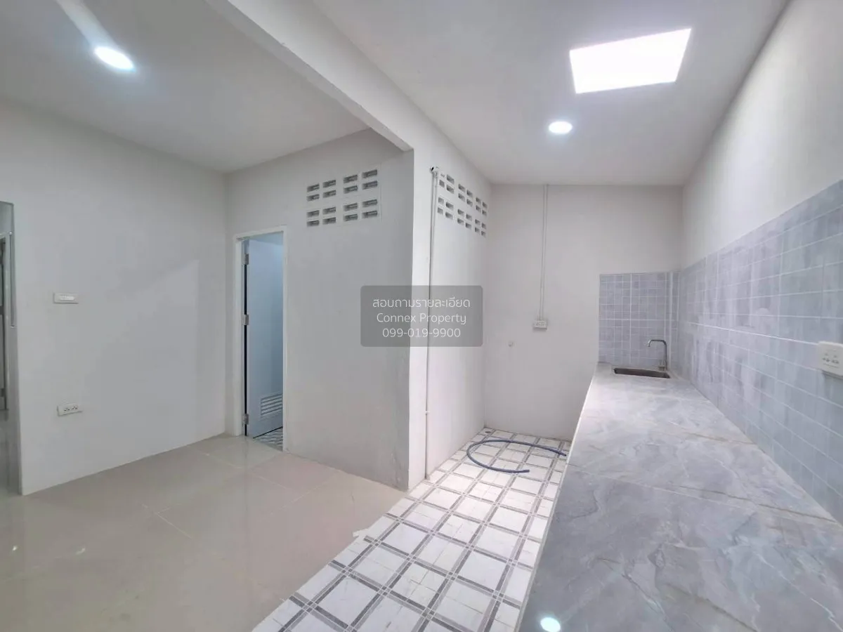 For Sale Townhouse, Wang Hin Soi 8. , newly renovated , Surasak ,