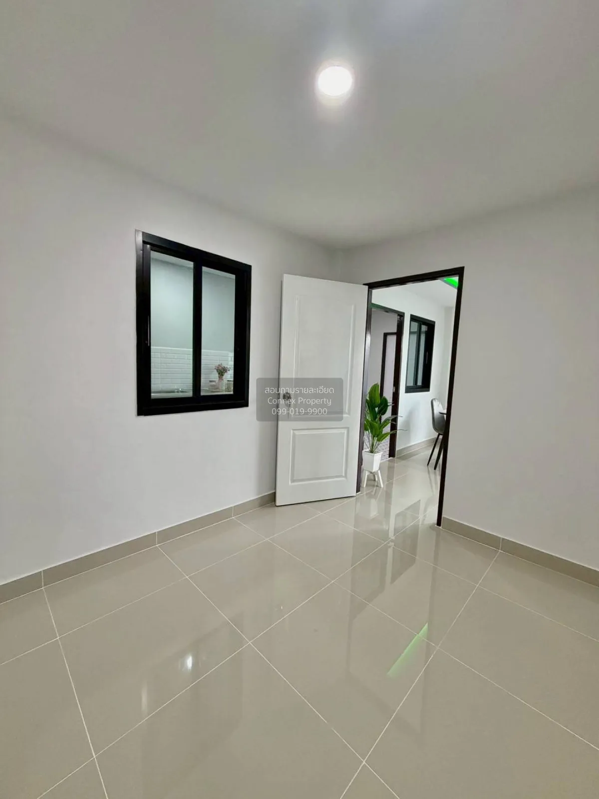 For Sale Townhouse/Townhome  , Baan Nanthicha 3/8 , corner unit ,