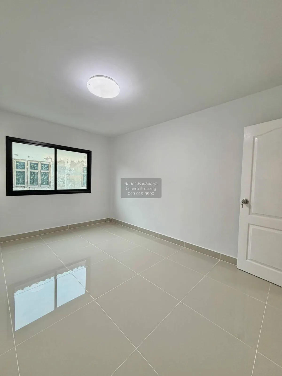 For Sale Townhouse/Townhome  , Baan Nanthicha 3/8 , corner unit ,