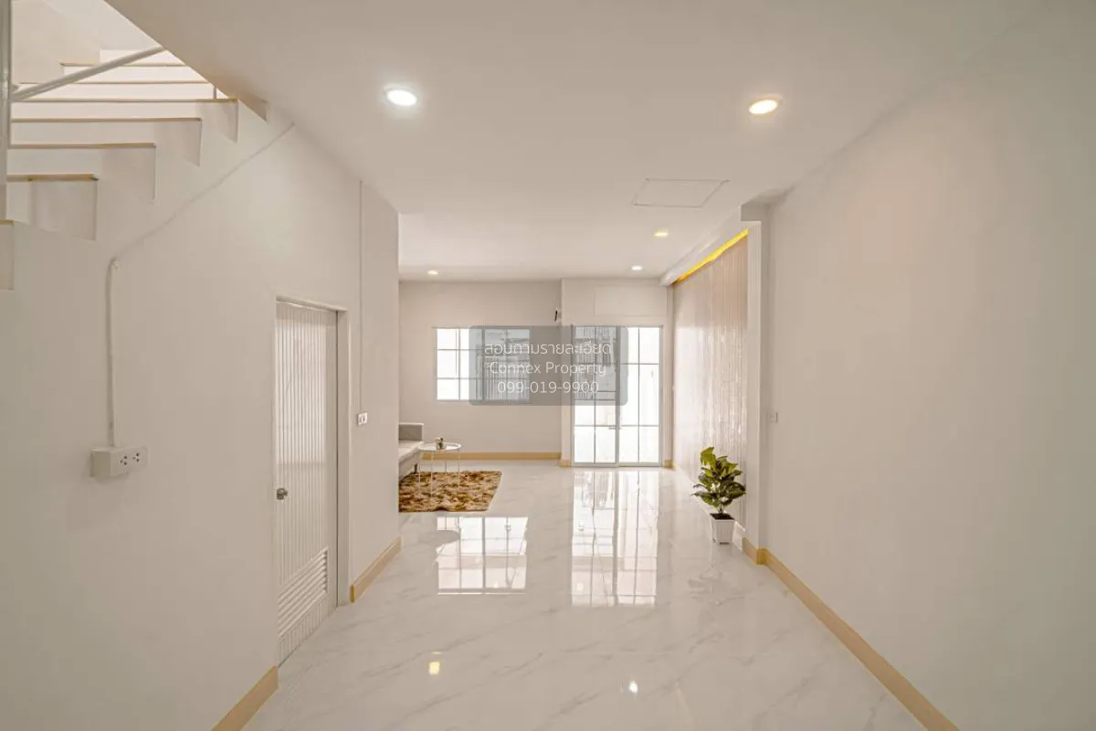 For Sale Townhouse/Townhome  , Pimonrat 2 , newly renovated , Phi