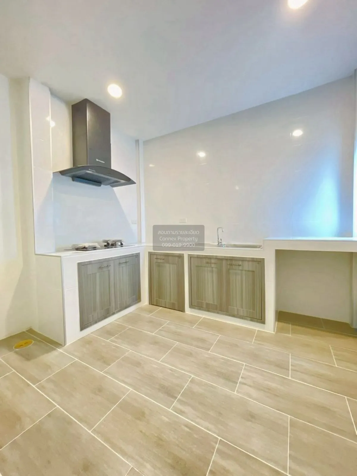 For Sale Townhouse/Townhome  , Ausara Bangbuathong , newly renova