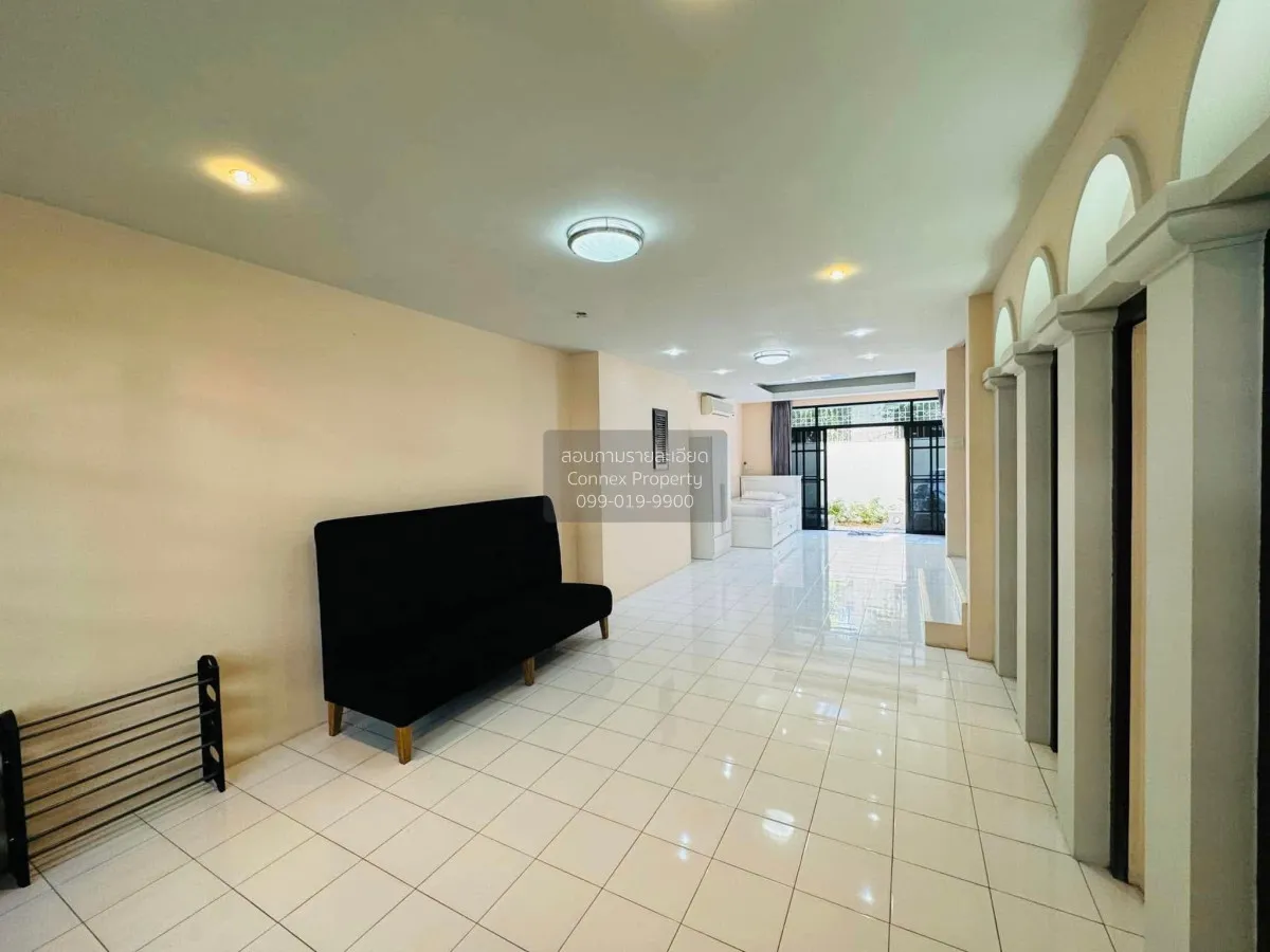 For Rent Townhouse/Townhome  , Moo Baan Chicha Castle , newly ren 3