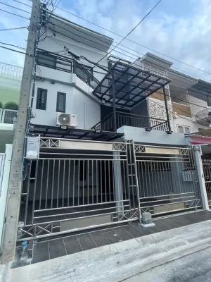 For Sale Townhome 3 storey,wong sawang , newly renovated , Wong Sawang , Bang Su , Bangkok , CX-145528