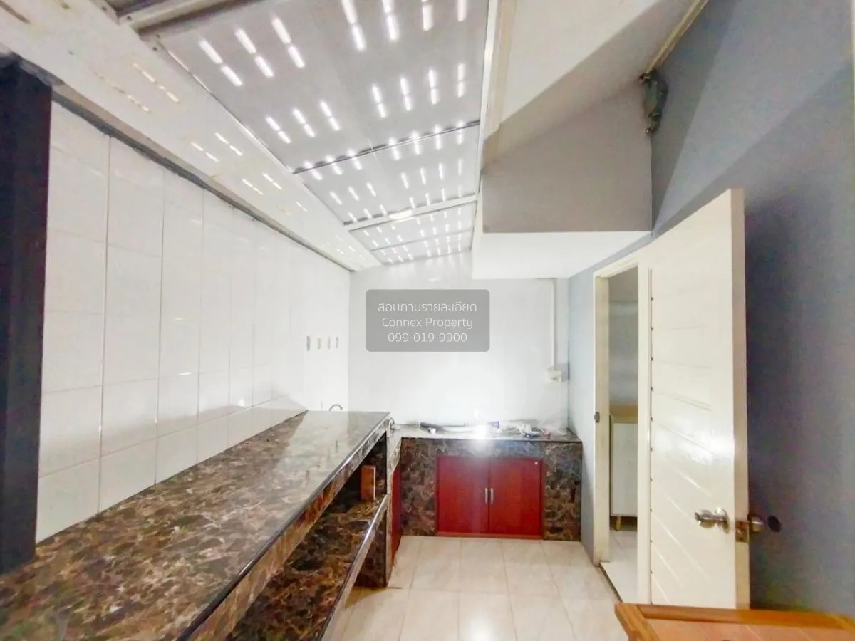 For Rent House , Preecha Lamphet , Hua Mak , Bang Kapi , Bangkok 