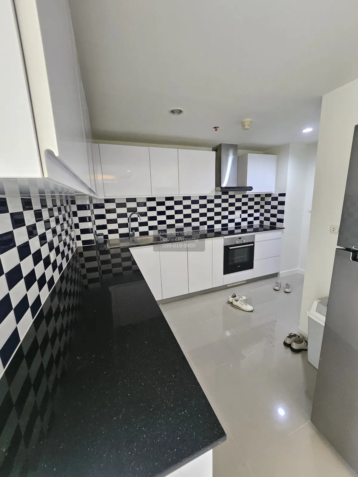 เช่าคอนโด  เดอะ วอเตอร์ฟอร์ด สุขุมวิท 50 BTS-พระโขนง พระโขนง เขต  3