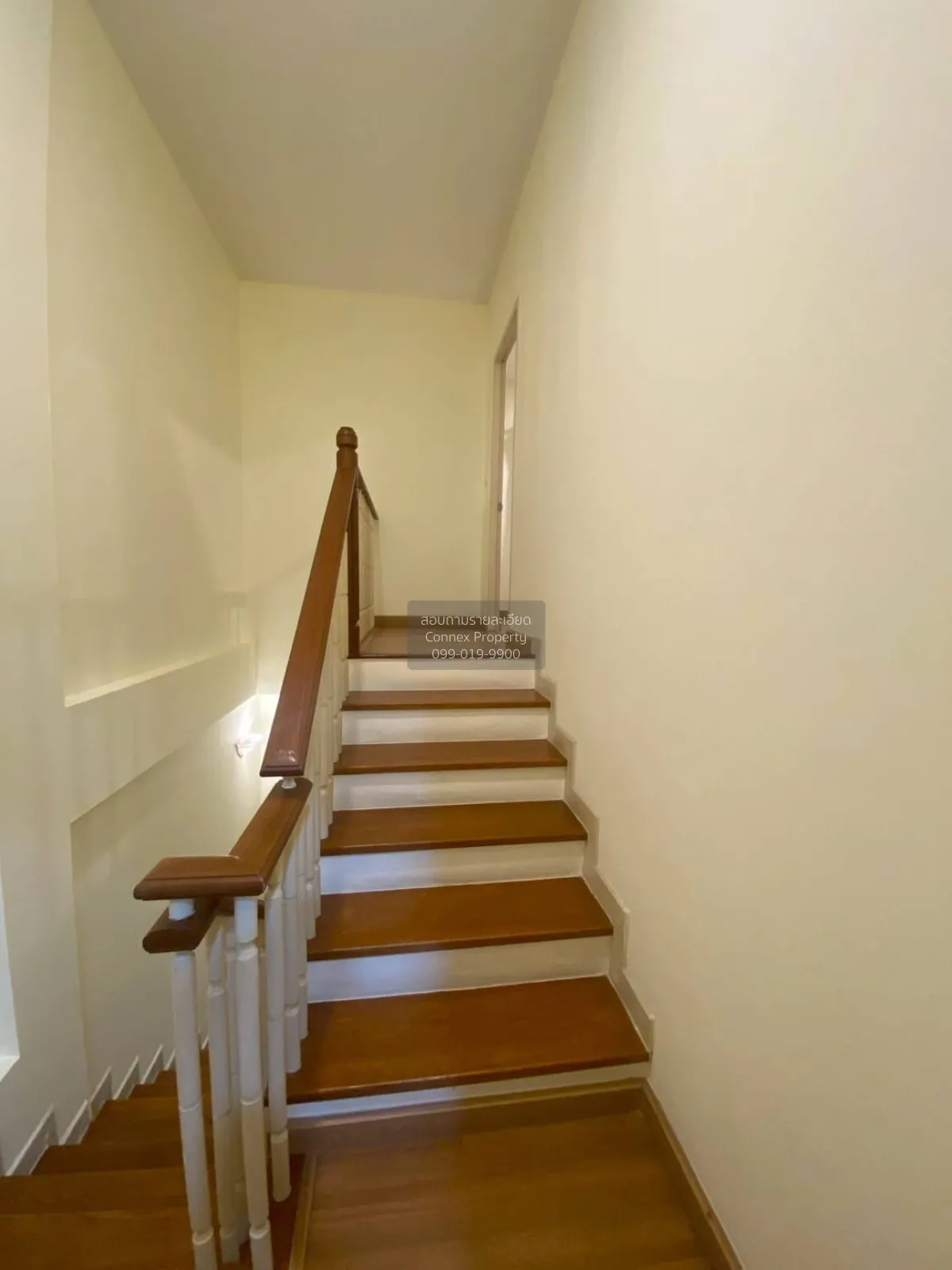 ขายทาวน์เฮ้าส์/ทาวน์โฮม  บ้านกลางเมือง โมนาโค ศรีนครินทร์ รีโนเวท