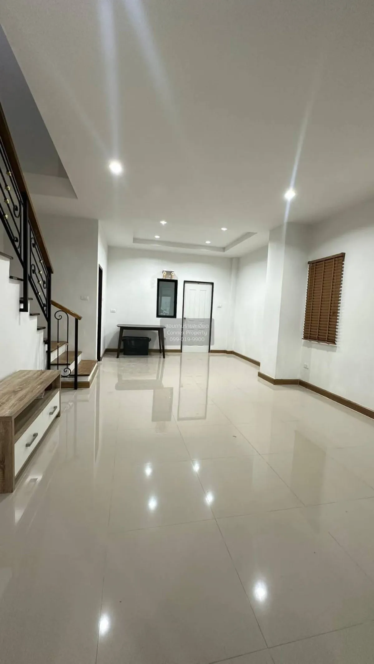 For Sale Townhouse/Townhome  , Arinsiri Country Hill , Huai Kapi 