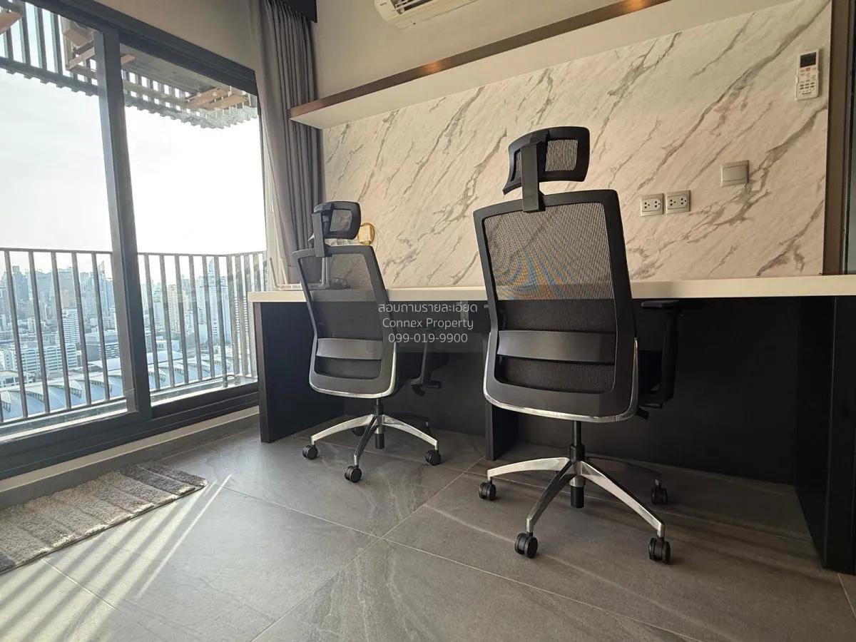 ขายคอนโด  ไลฟ์ อโศก ไฮป์ พระราม 9 วิวสวย ชั้นสูง ห้องมุม รีโนเวทใ