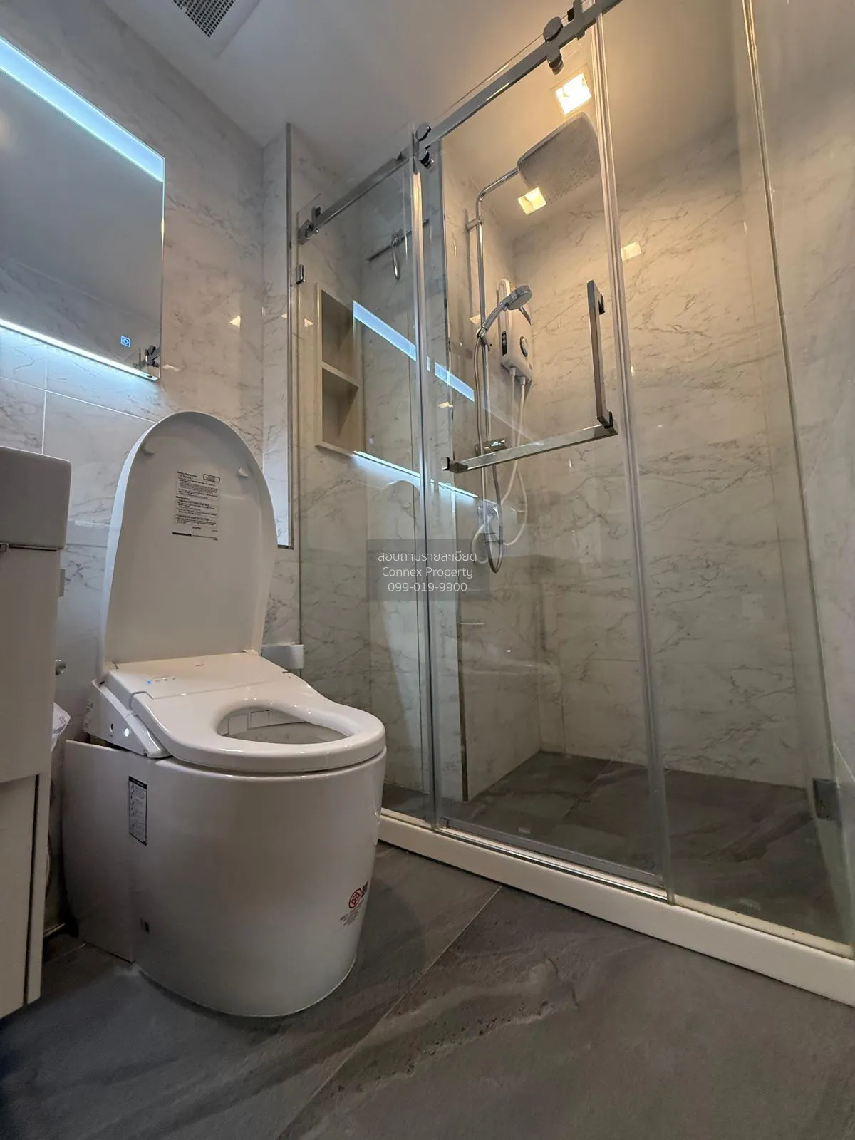 ขายคอนโด  ไลฟ์ อโศก ไฮป์ พระราม 9 วิวสวย ชั้นสูง ห้องมุม รีโนเวทใ