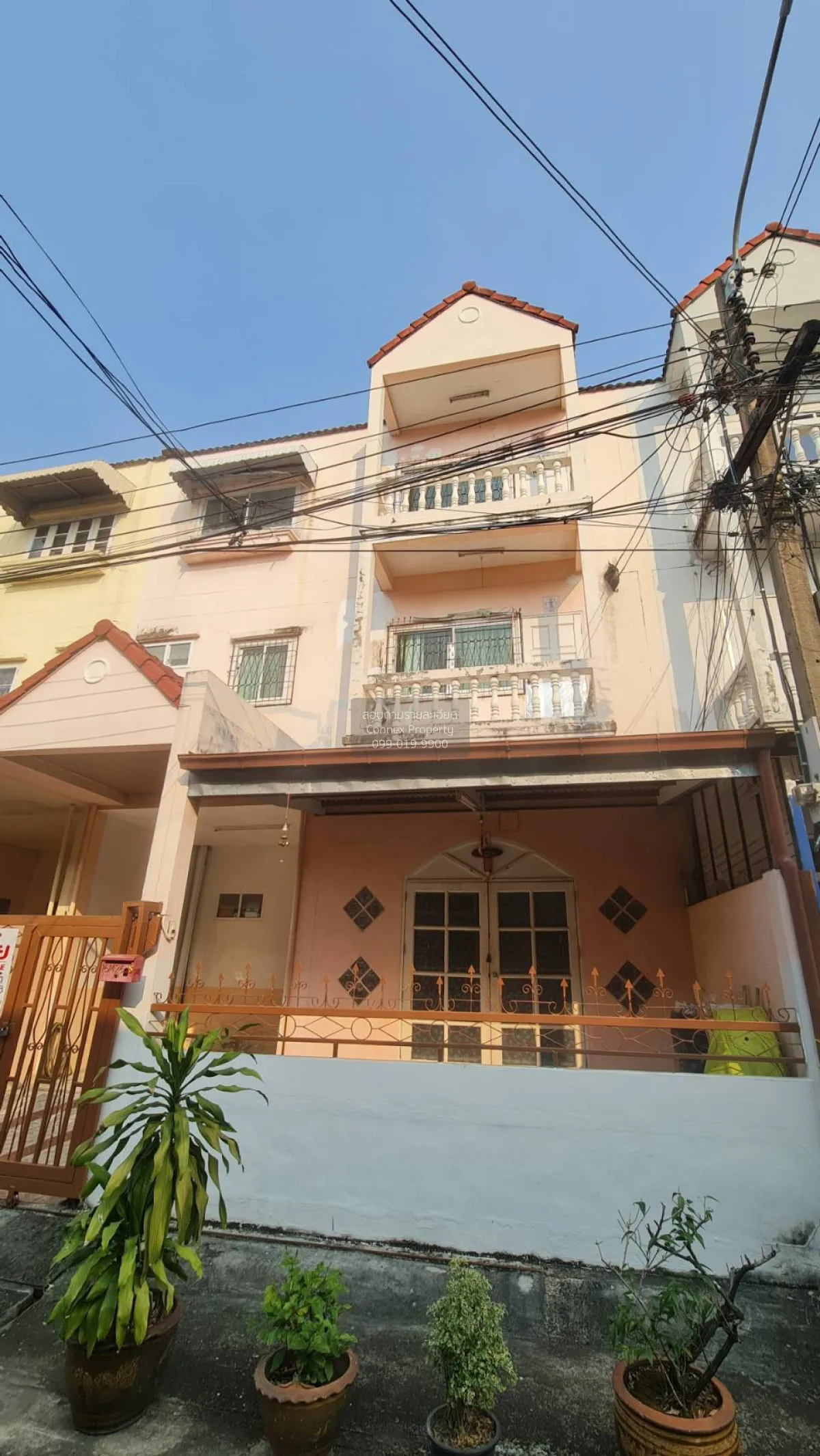 ขายบ้าน ทาวน์โฮม ลาดพร้าววังหิน8 (โชคชัย4) ลาดพร้าว เขต ลาดพร้าว 