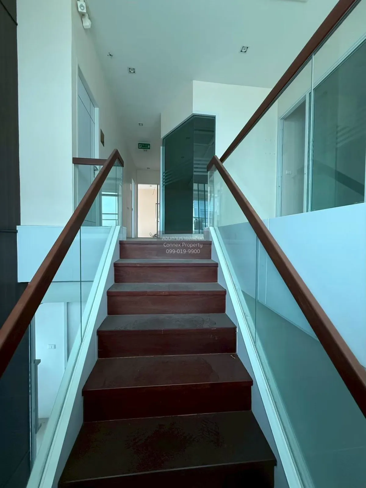 For Sale Condo , Srivara Mansion 1 , high floor , MRT-Thailand Cu 4