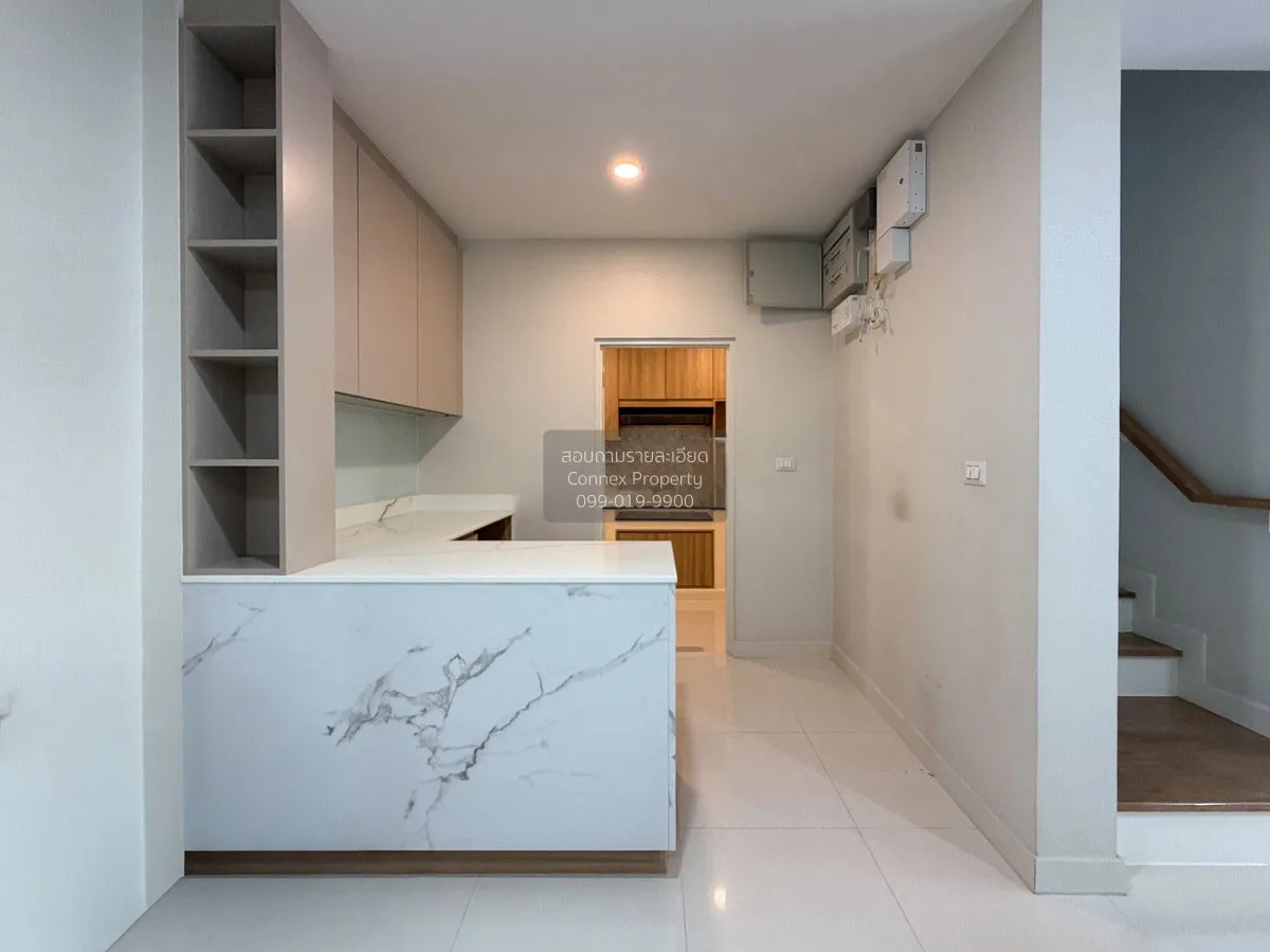 For Sale House , Centro Sathorn - Kallapapruek , wide frontage , 