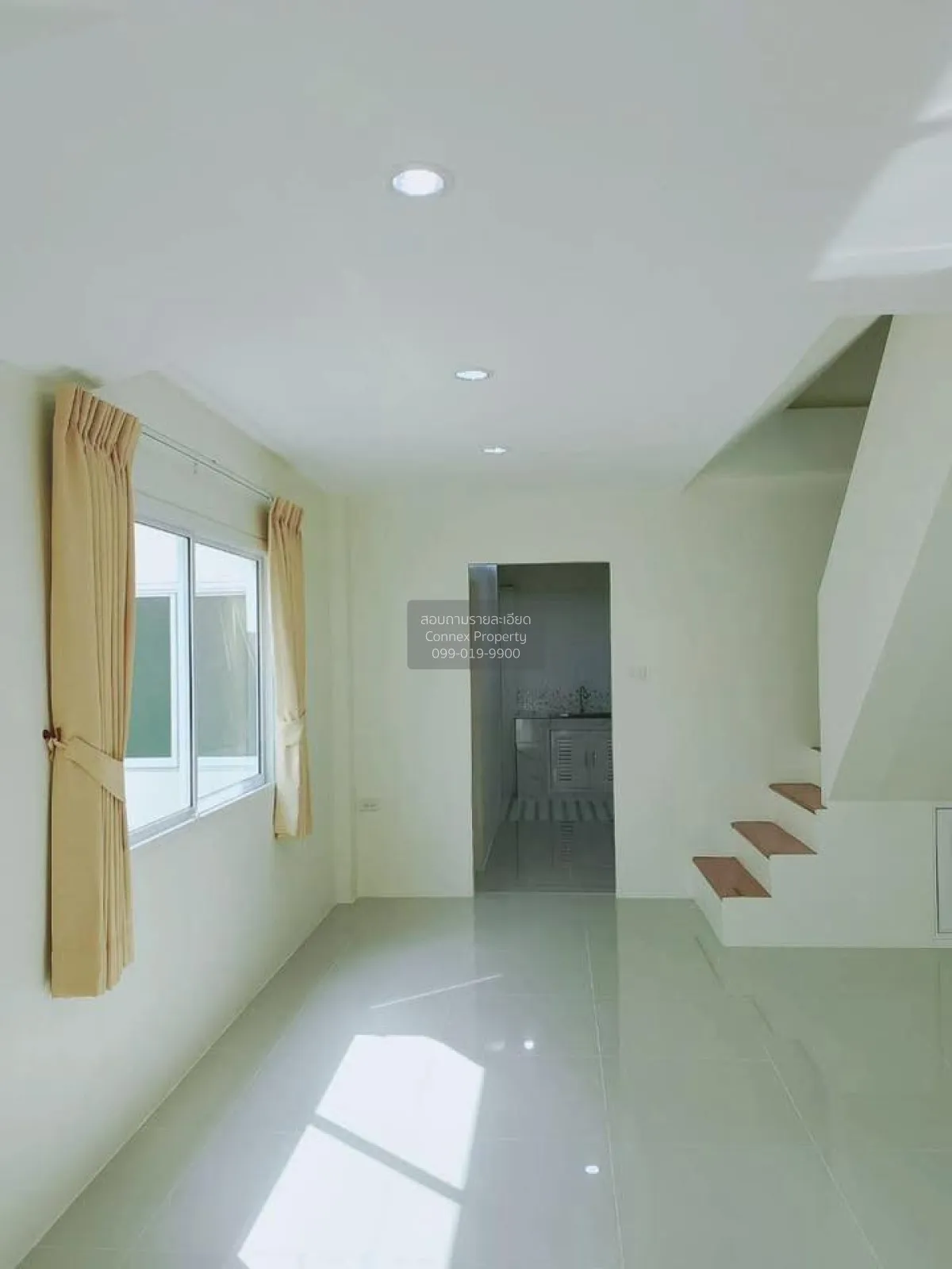 ขายทาวน์เฮ้าส์/ทาวน์โฮม  บ้านพระปิ่น 4 หน้ากว้าง รีโนเวทใหม่ หนอง