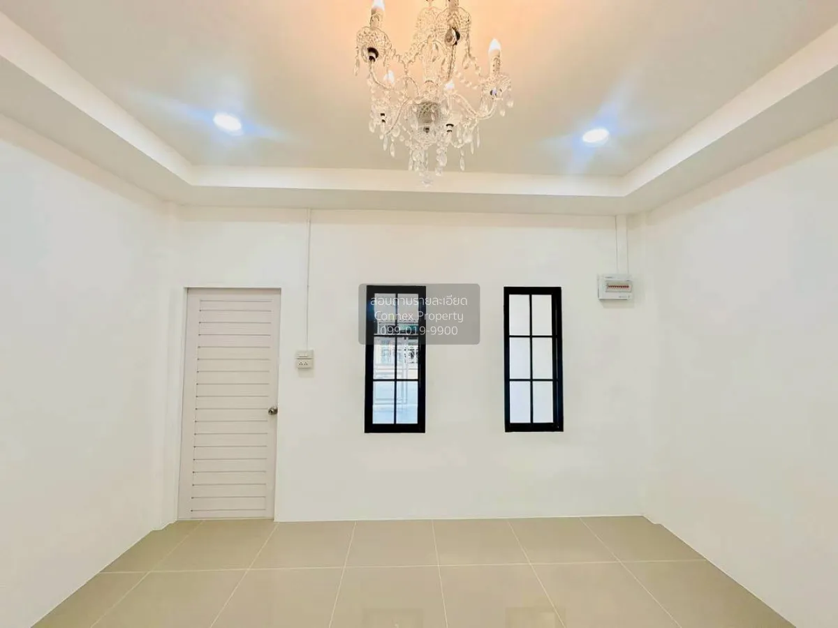 For Sale Townhouse/Townhome  , Baan Jitaree , newly renovated , B 3