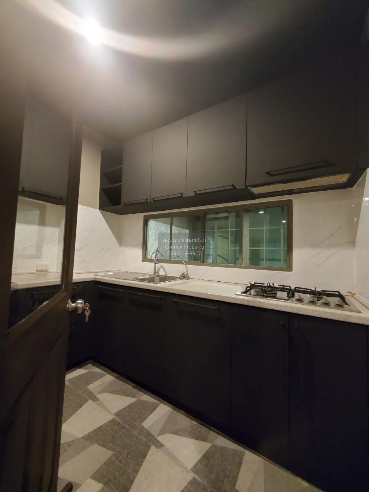 For Rent Townhouse/Townhome  , Town Plus Rama 9 , Hua Mak , Bang 