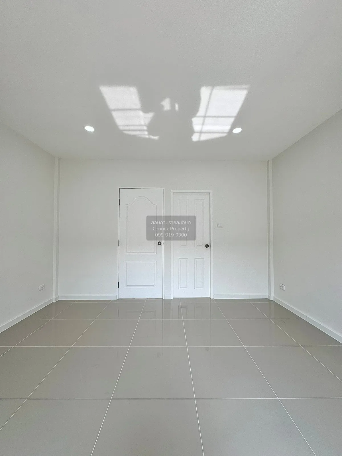 ขายทาวน์เฮ้าส์/ทาวน์โฮม  ศิริวรรณ-ชวนชม บางกรวย-ไทรน้อย รีโนเวทให