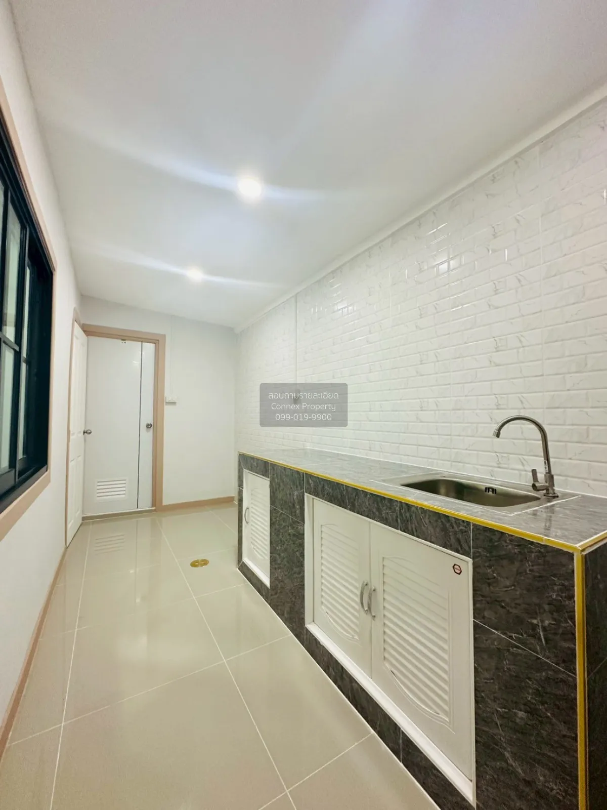 ขายทาวน์เฮ้าส์/ทาวน์โฮม  บ้านตะวันงาม รีโนเวทใหม่ บางใหญ่ บางใหญ่