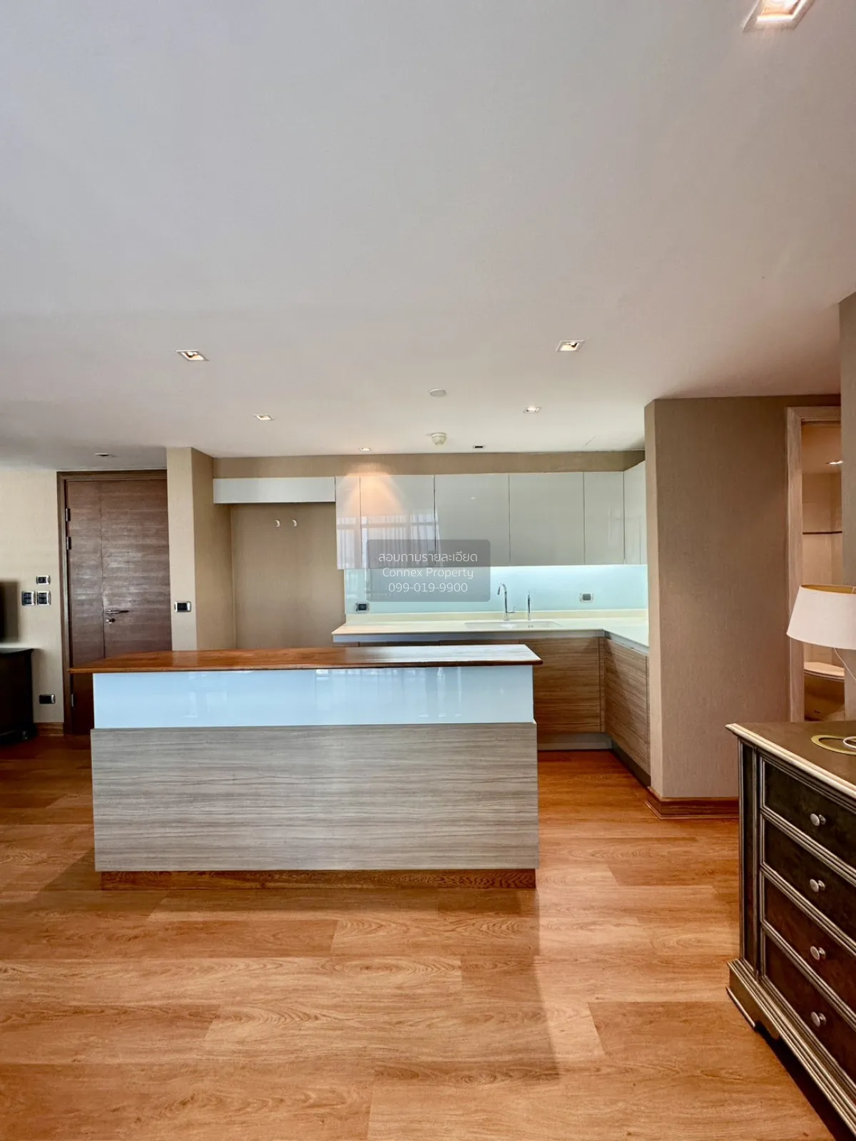 ขายคอนโด  เลอ โมนาโค เรสิเดนซ์ วิวสวย ชั้นสูง ห้องมุม หน้ากว้าง B