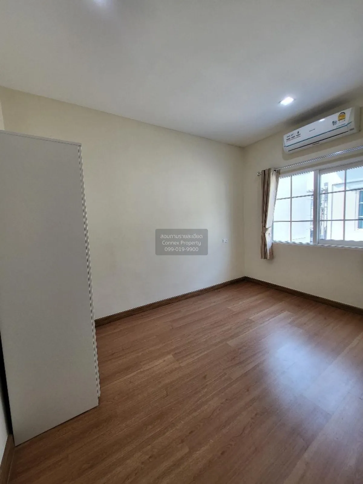 ขายทาวน์เฮ้าส์/ทาวน์โฮม  โกลเด้น ทาวน์ สุขุมวิท - สถานีรถไฟฟ้าแบร