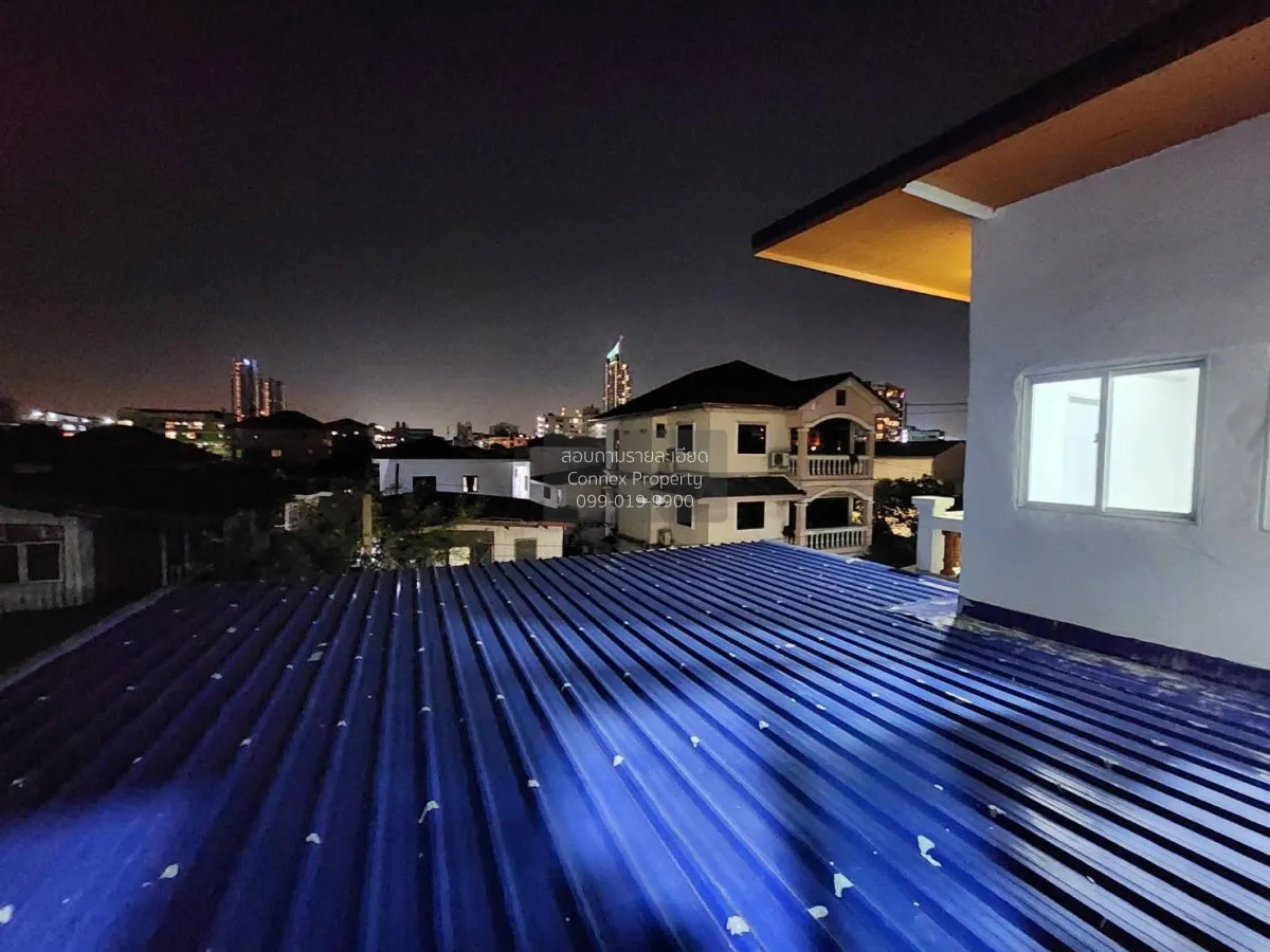 ขายทาวน์เฮ้าส์/ทาวน์โฮม  มินสาคร ลาดพร้าว 130 รีโนเวทใหม่ คลองจั่