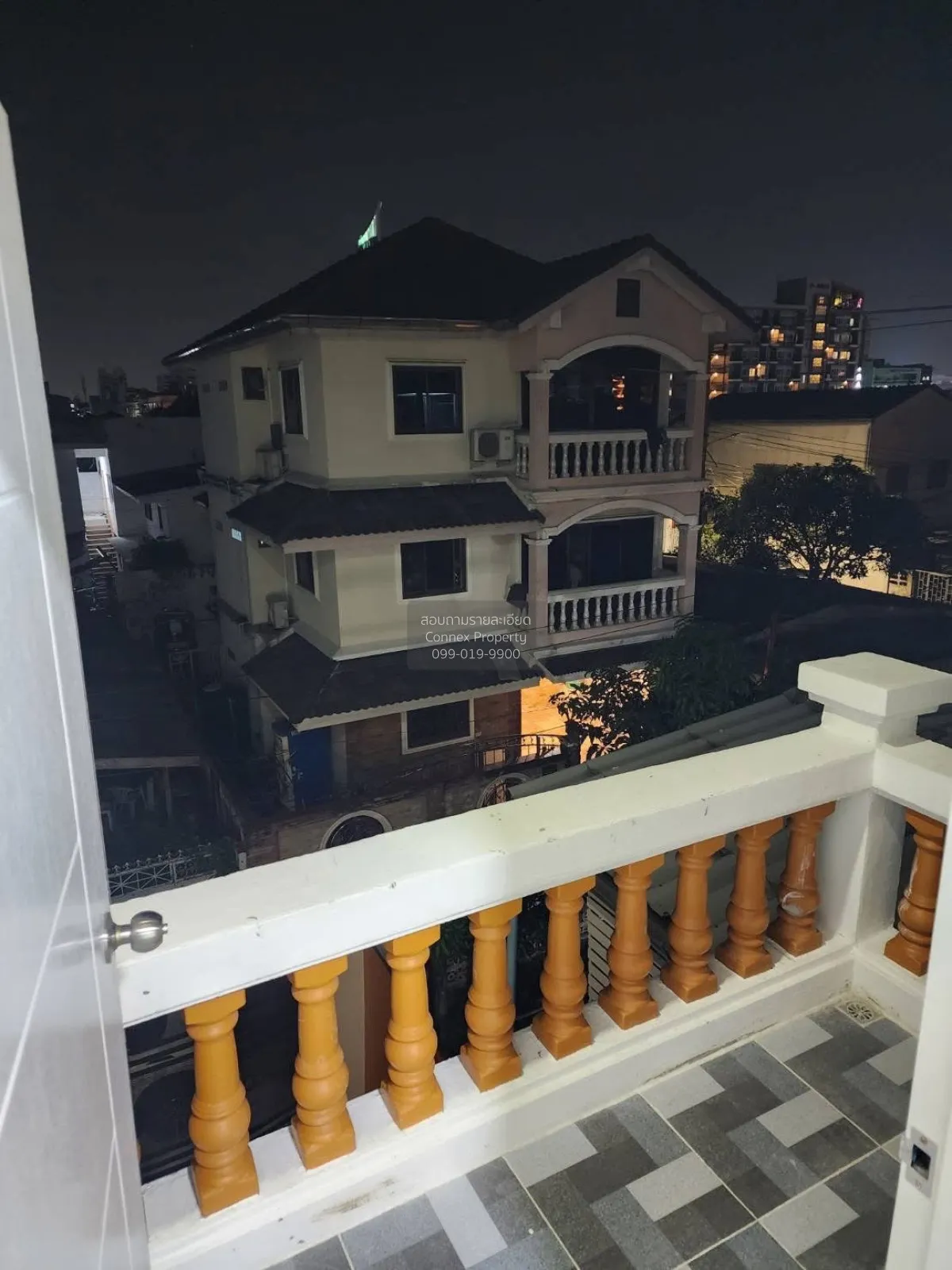 ขายทาวน์เฮ้าส์/ทาวน์โฮม  มินสาคร ลาดพร้าว 130 รีโนเวทใหม่ คลองจั่