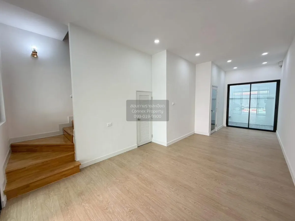 For Sale Townhouse/Townhome  , SIXNATURE WATCHARAPOL , newly reno