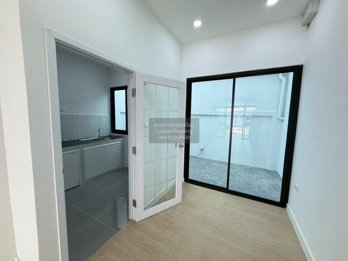 For Sale Townhouse/Townhome  , SIXNATURE WATCHARAPOL , newly reno