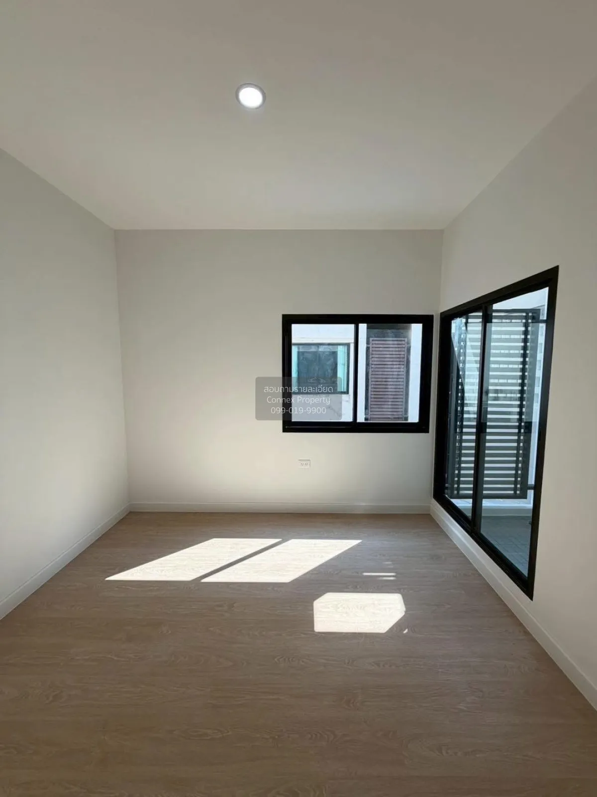 For Sale Townhouse/Townhome  , SIXNATURE WATCHARAPOL , newly reno