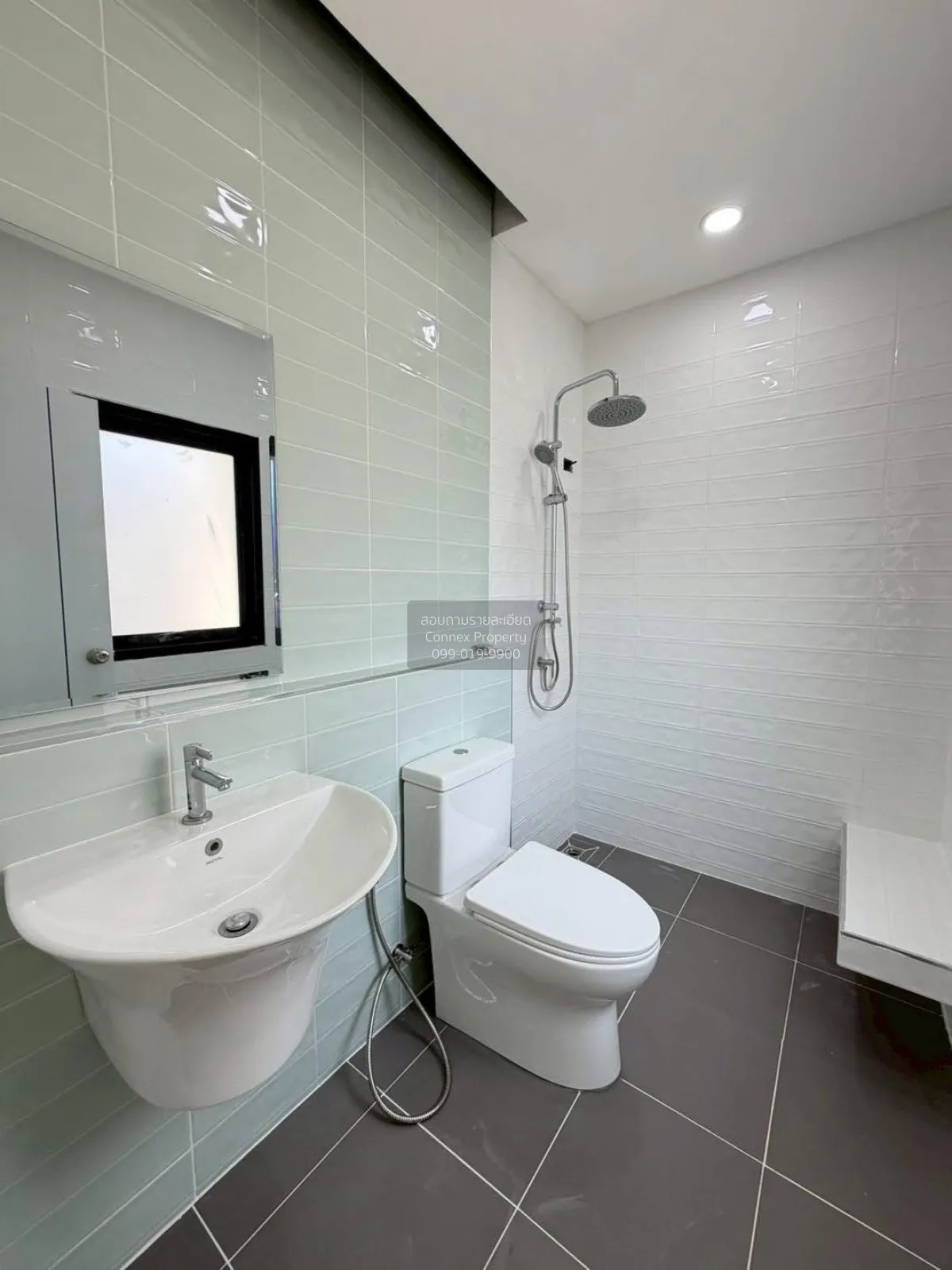 For Sale Townhouse/Townhome  , SIXNATURE WATCHARAPOL , newly reno