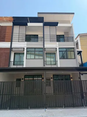 For Sale Townhouse/Townhome  , SIXNATURE WATCHARAPOL , newly renovated , Tha Raeng , Bang Khen , Bangkok , CX-145980