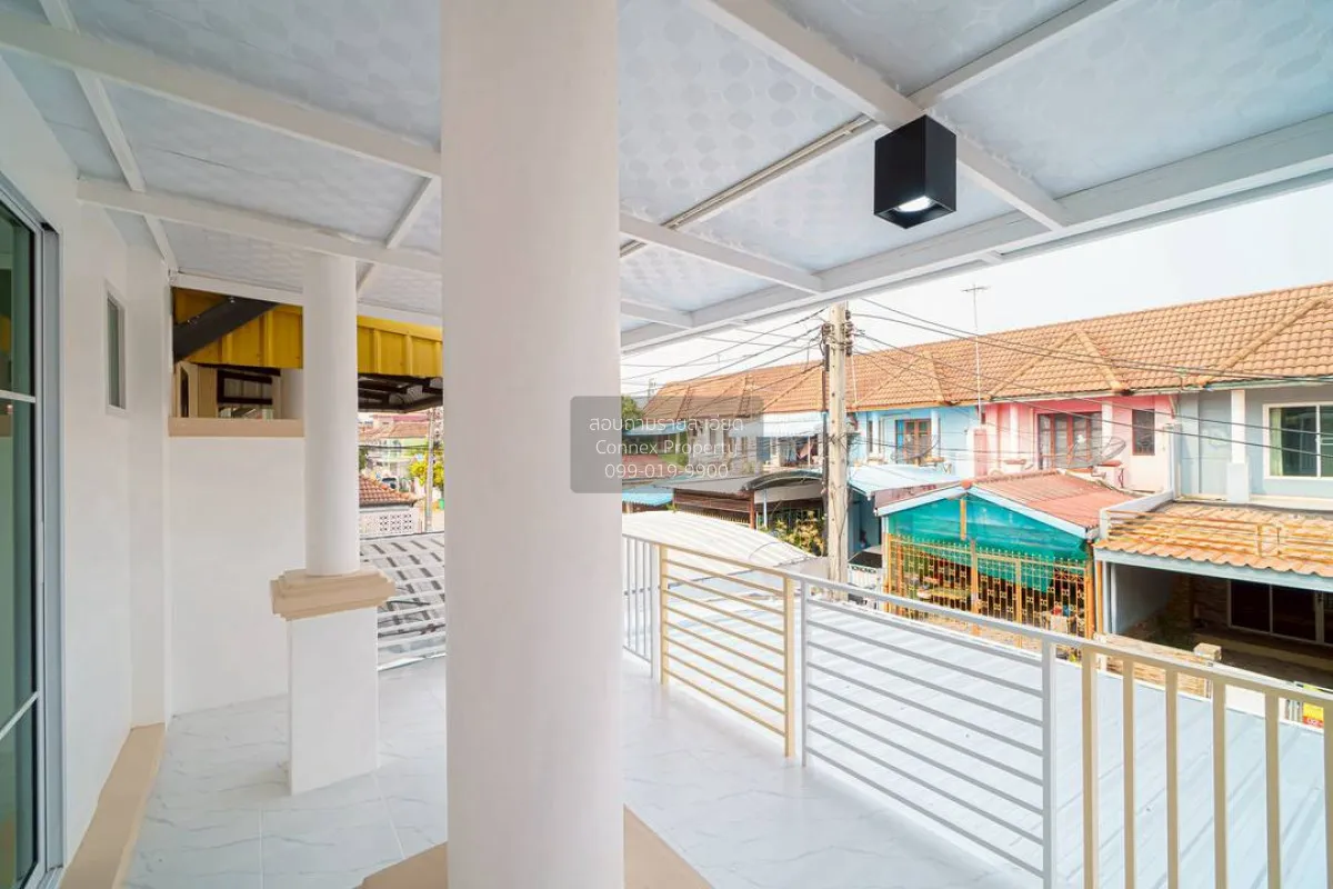 ขายทาวน์เฮ้าส์/ทาวน์โฮม  บ้านบัวทอง 4 บ้านกล้วย-ไทรน้อย รีโนเวทให