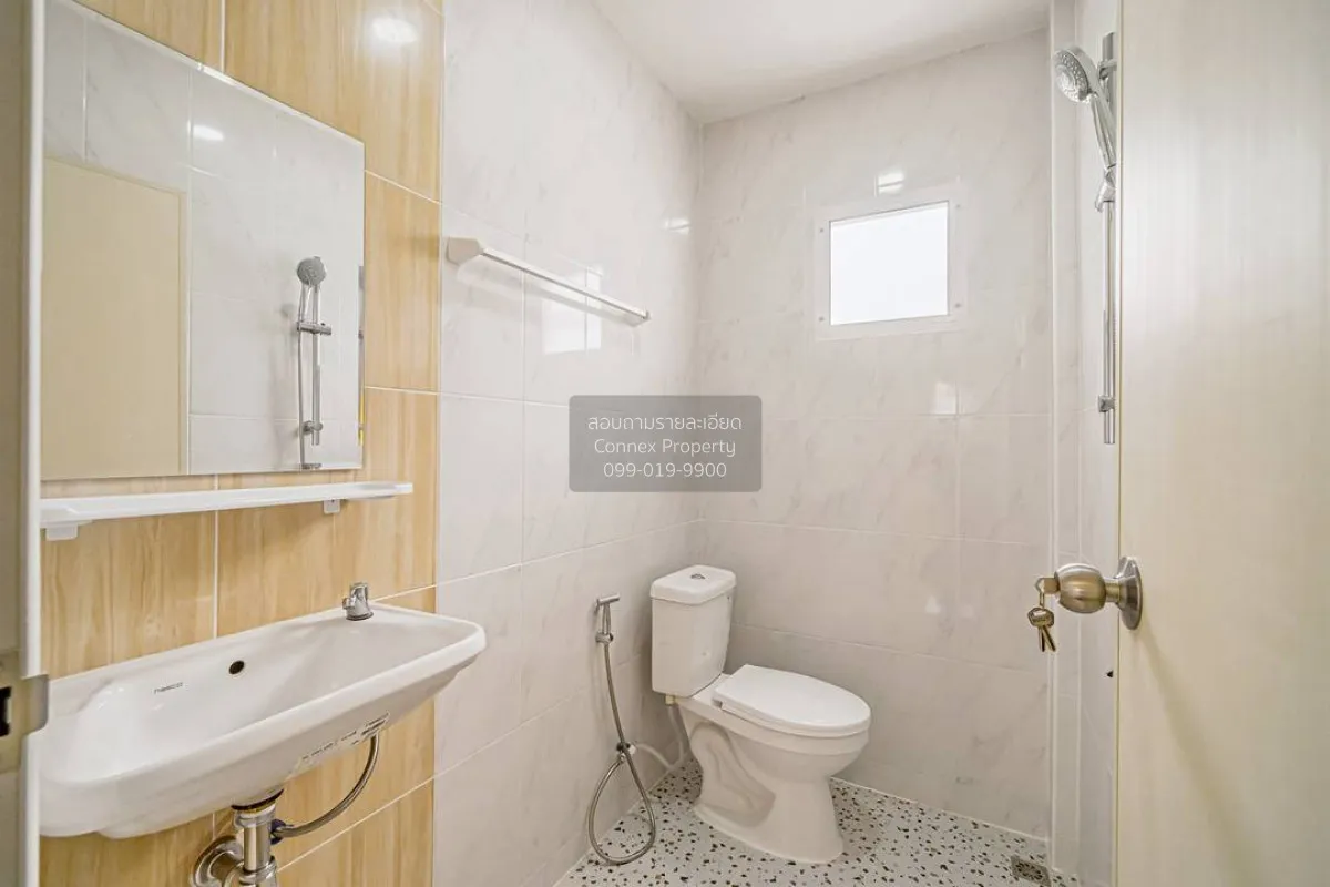 ขายทาวน์เฮ้าส์/ทาวน์โฮม  บ้านบัวทอง 4 บ้านกล้วย-ไทรน้อย รีโนเวทให