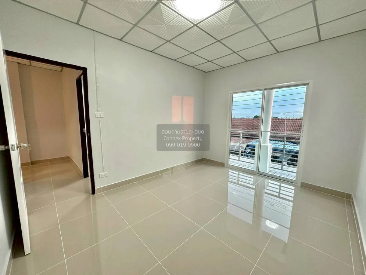 ขายทาวน์เฮ้าส์/ทาวน์โฮม  บ้านบัวทอง 4 บ้านกล้วย-ไทรน้อย รีโนเวทให