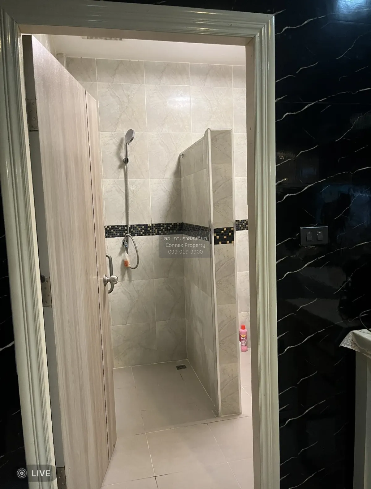 เช่าบ้าน  บ้านลาดพร้าว 1 วิวสวย ห้องมุม หน้ากว้าง รีโนเวทใหม่ MRT