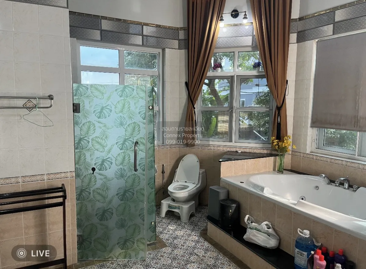 เช่าบ้าน  บ้านลาดพร้าว 1 วิวสวย ห้องมุม หน้ากว้าง รีโนเวทใหม่ MRT