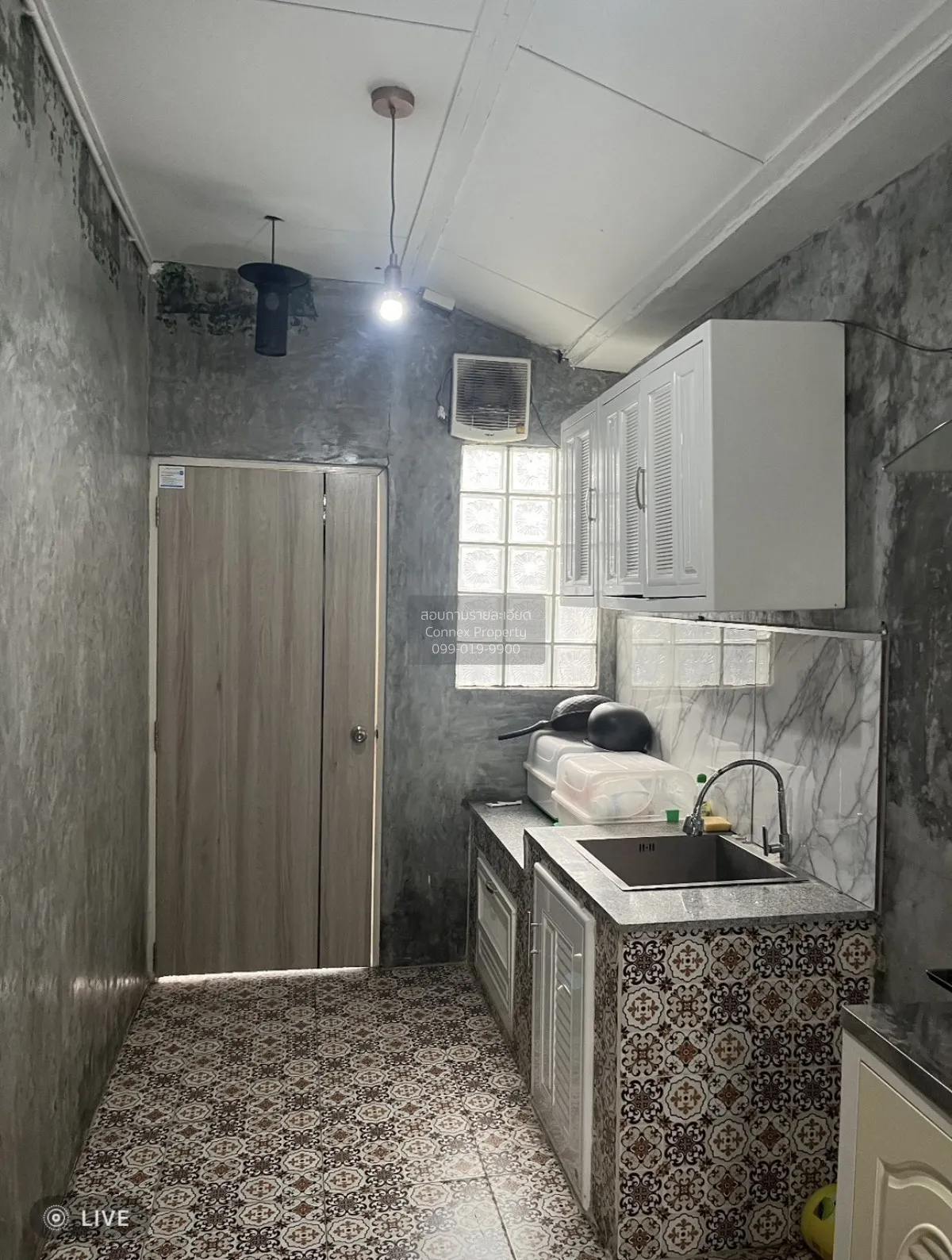 เช่าบ้าน  บ้านลาดพร้าว 1 วิวสวย ห้องมุม หน้ากว้าง รีโนเวทใหม่ MRT