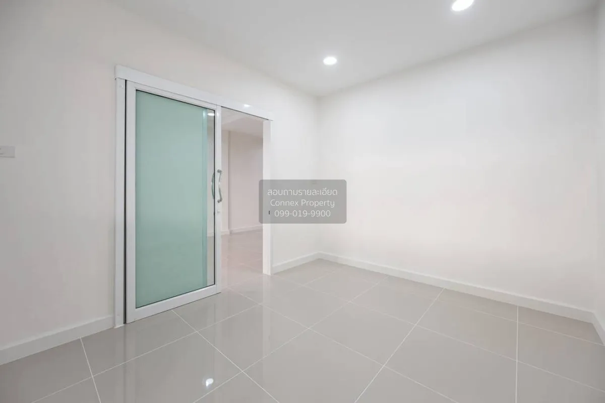 ขายทาวน์เฮ้าส์/ทาวน์โฮม  บัวทองธานี เฟส 15 รีโนเวทใหม่ บางบัวทอง 