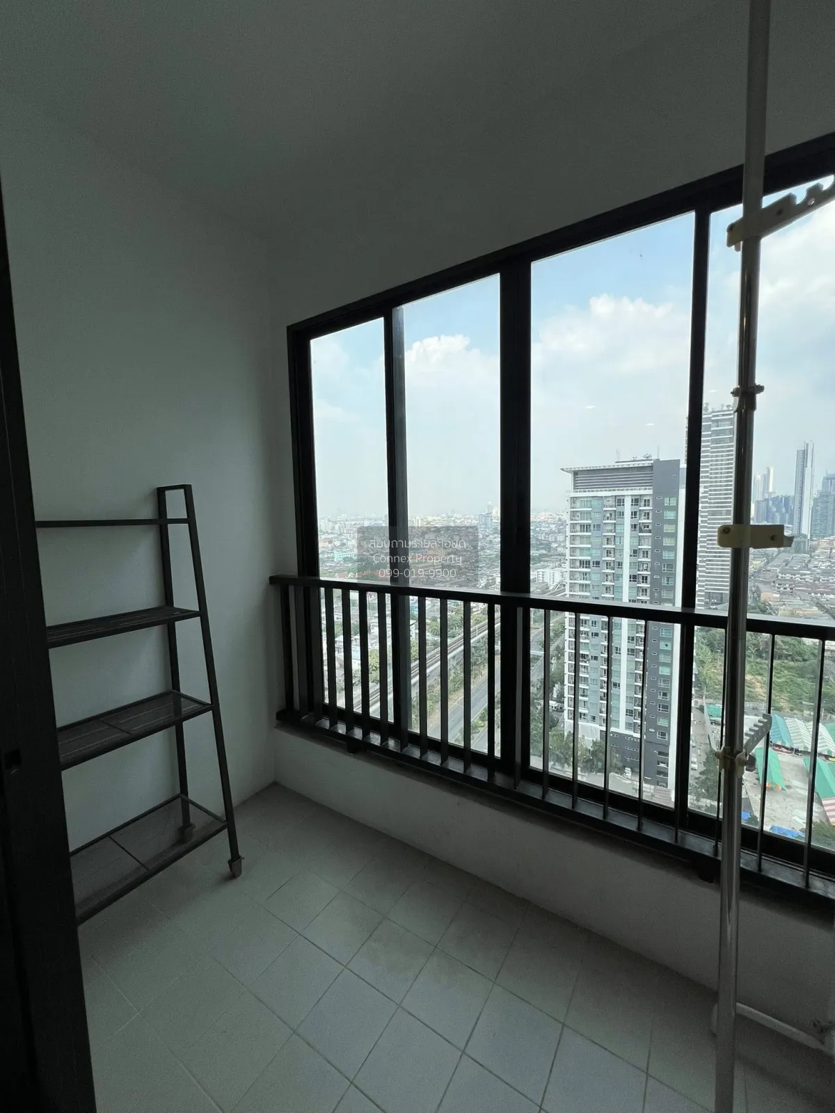 ขายคอนโด  ไอดีโอ สาทร - ท่าพระ BTS-โพธิ์นิมิตร บุคคโล เขต ธนบุรี 