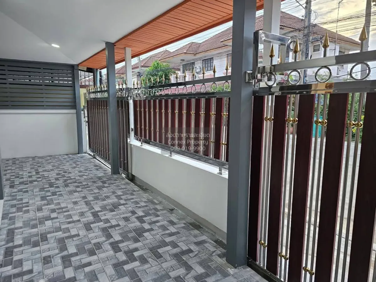 For Sale House , Baan Thara Rin  Khlong 2 , wide frontage , Khu K