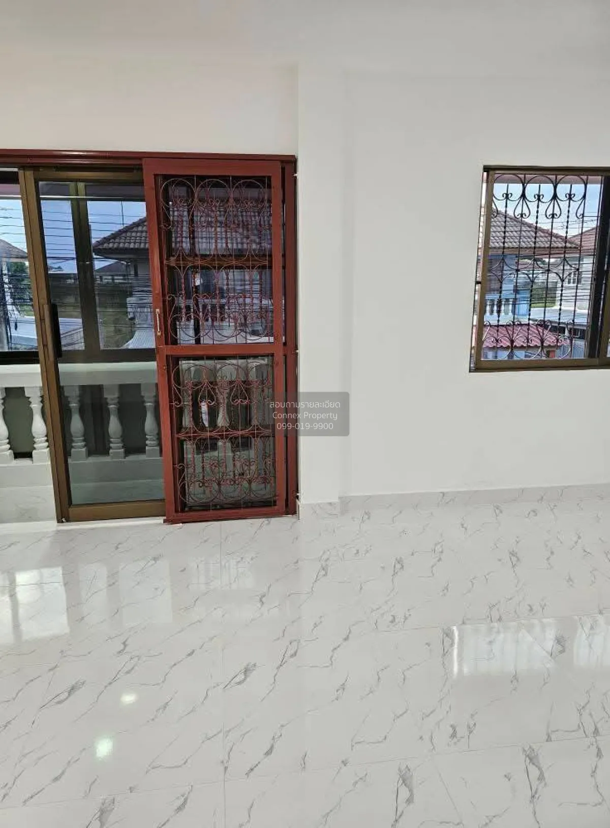 For Sale House , Baan Thara Rin  Khlong 2 , wide frontage , Khu K