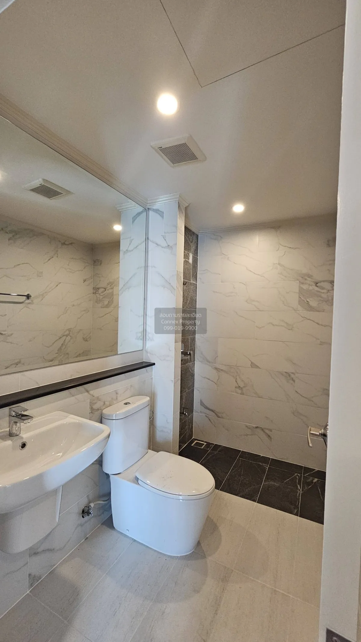 ขายทาวน์เฮ้าส์/ทาวน์โฮม  ศุภาลัย เออร์บานา บางนา - วงแหวน ห้องมุม