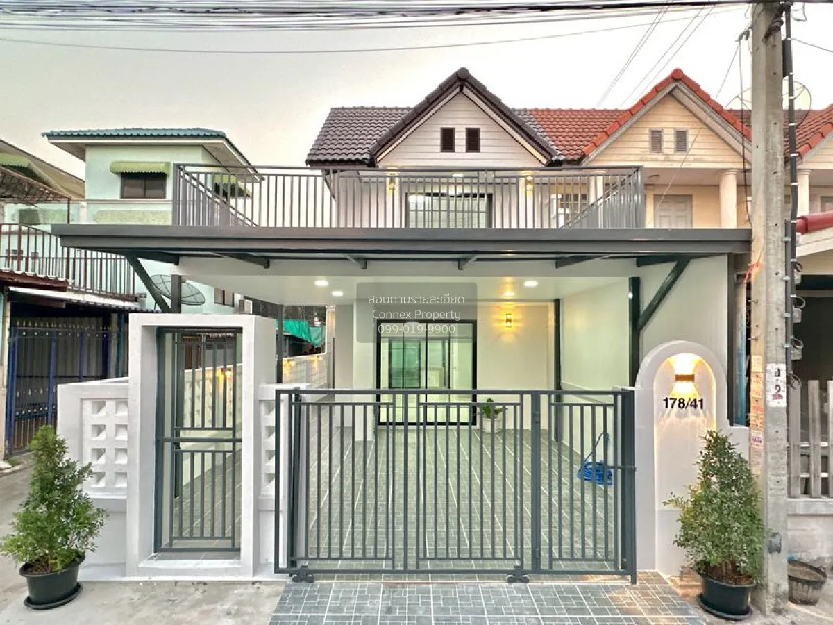 For Sale Townhouse/Townhome  , Baan Buathong 4 Baan Kluay-Sai Noi 1