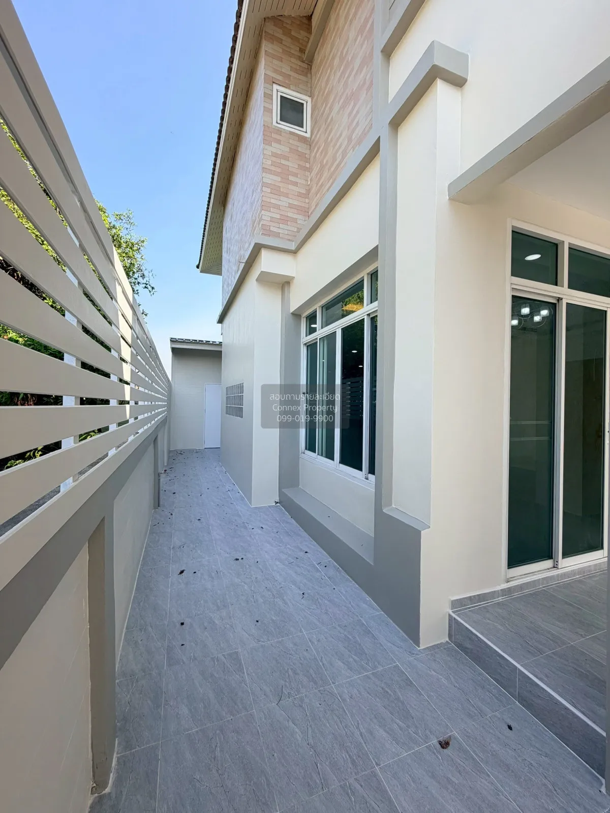 For Sale House , Baan Phet Anan , Lat Sawai , Lam Luk Ka , Pathum