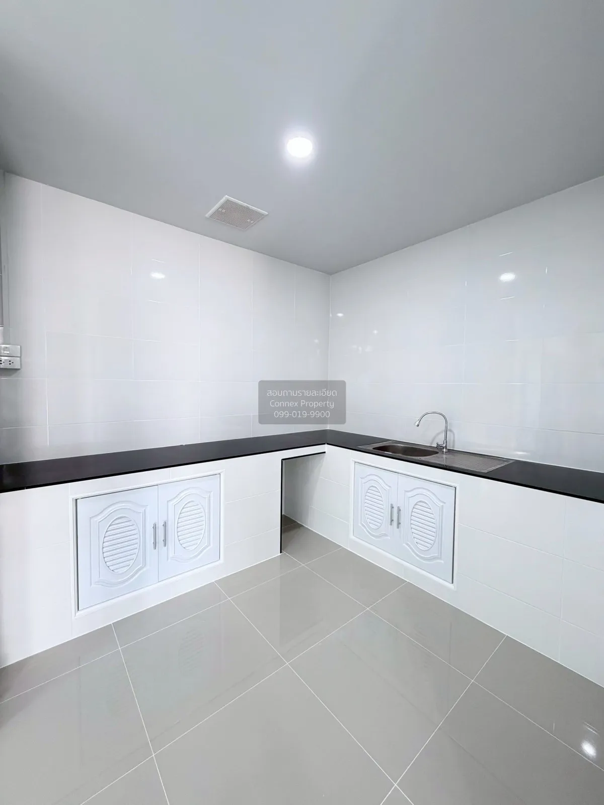 For Sale House , Baan Phet Anan , Lat Sawai , Lam Luk Ka , Pathum