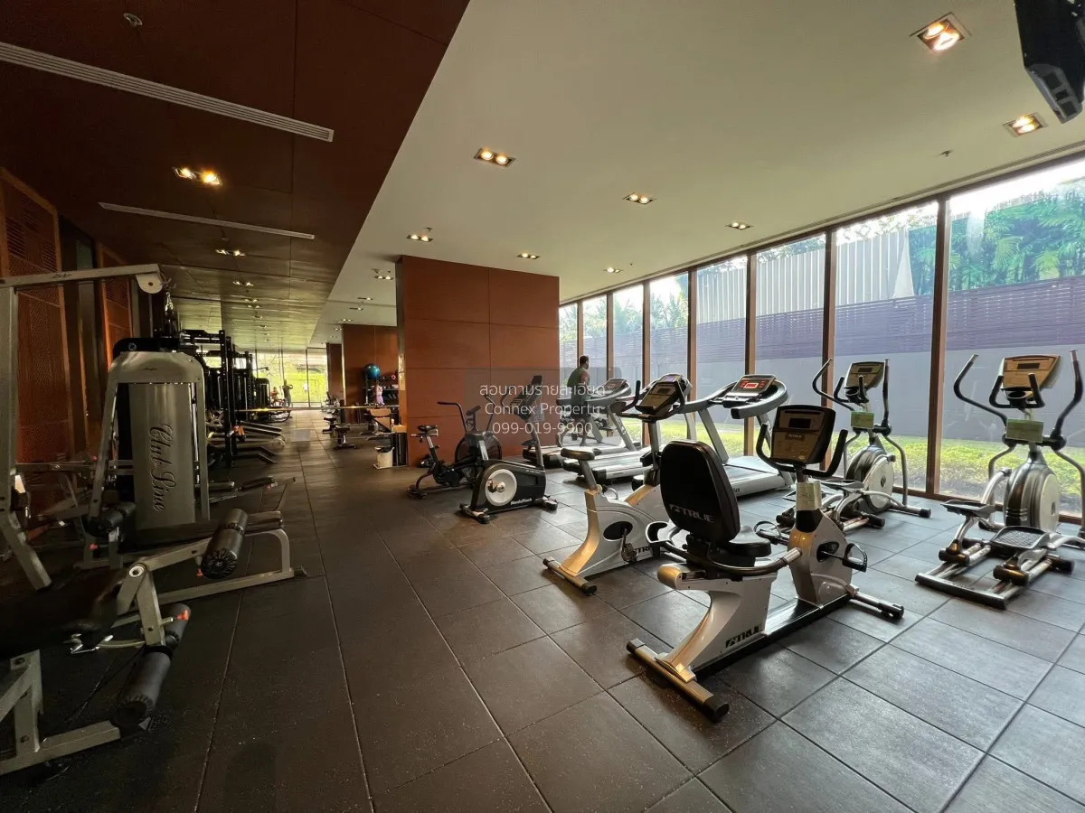 For Rent Condo , The Emporio Place , nice view , wide frontage , 