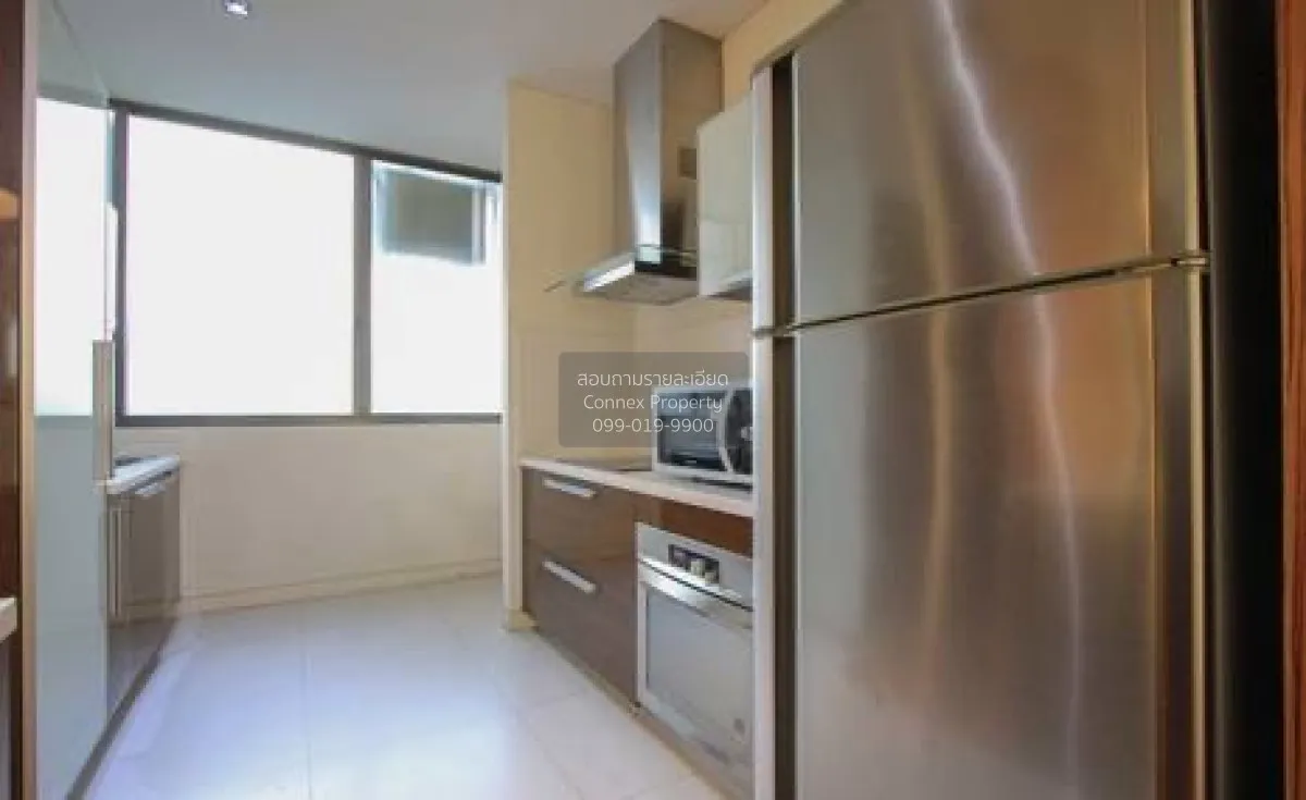 For Rent Condo , Domus , corner unit , wide frontage , BTS-Asok , 3
