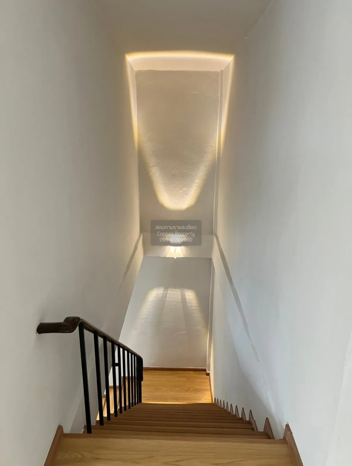 For Rent Commercial building for rent , Jaroen nakorn 14 , newly 