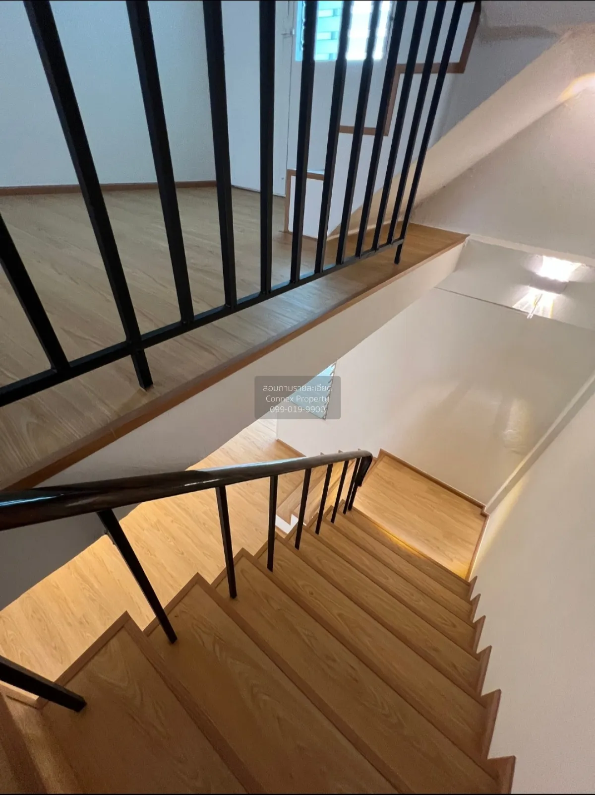 For Rent Commercial building for rent , Jaroen nakorn 14 , newly 